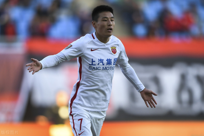 开云-关于国王杯赛程吃紧，浙江队今晨单刀错失，气氛紧张，训练强度明显提升的信息